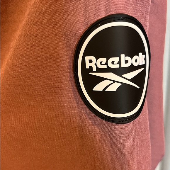 New Reebok Women's Waterproof Jacket - Picture 4 of 13